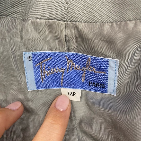 THIERRY MUGLER Vintage Seafoam Wool Structured Blazer - Picture 8 of 14